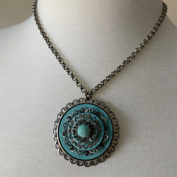 Vintage Southwest Inspired Costume Necklace - Picture 2 of 4